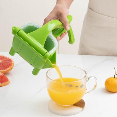 China PlasticPlastic Manual Fruit Squeezer Manual Fruit Squeezer Fruit Squeezer Viable Manual Orange Squeezer Manual Squeezer Manual Fruit Squeezer Citrus for sale