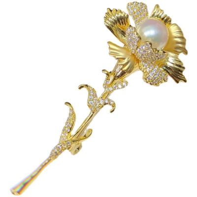 China PEARL Women Brooch Jewelry Inspired Rose Brooches and Pins Custom Women Gift Fashion Rhinestone Gold Party Silver Stone Wedding for sale