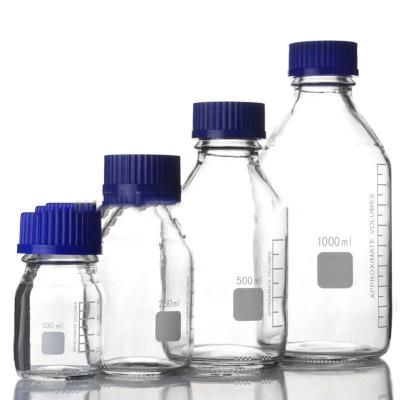 China Eco-friendly SCMC Customized Lab Glassware 100ml-1000ml Boro3.3 Reagent Bottle With Blue Screw Lid for sale