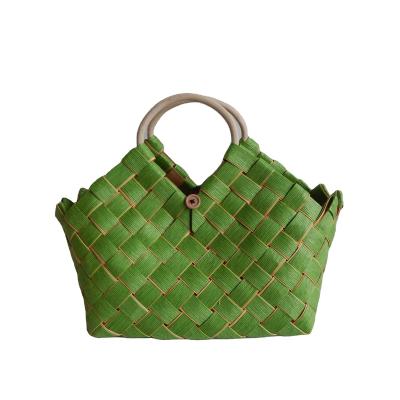 China Eco-Friendly Fashionable Woven Chips Basket Handbag Hanging Shopping Basket for sale