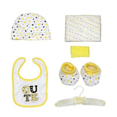 China Antibacterial High Quality Fashion Baby Clothes Gift Newborn Set en venta