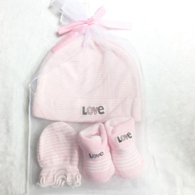 China 2017 most beautiful popular breathable and colorful baby gift set M01 for sale