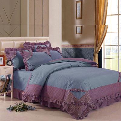 China Custom Anti-Static Factory Duvet Cover Bedding Set Ruffle Bed Skirt Comforter Bedspread With Pillowcase Bedspread Home Comforter for sale