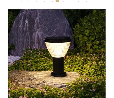 China Outdoor Garden Gate Pillar Light 5W 7W 10W Solar Powered Garden Lights for sale