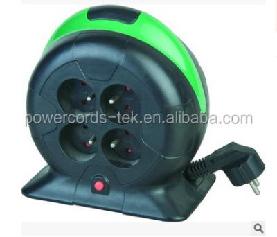 China Household Appliance EU CE GS Approval 4way Automatic Retractable Cable Reel for sale