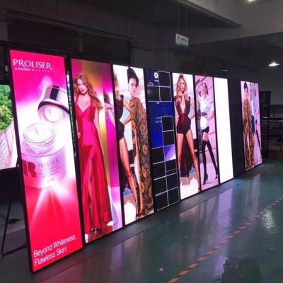 China Indoor Motion Digital Video Advertising Floor Standing Smart Advertising Screen Led Indoor Display P3 Full Color Poster MM 576*1920mm 1/32 Scan for sale