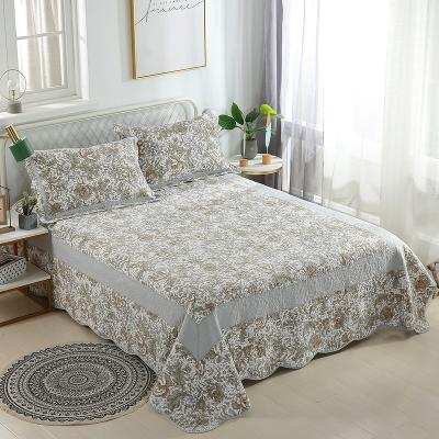 China Soft Floral Printed Pink Bedspread King Size Bed Covers Quilt Cover Bedspreads Wholesale Cotton Nondisposable For All Season for sale