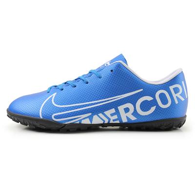 China 2020 Sports Active Cheapest Professional Custom Football Outsole Soccer Shoes 2020 Cheap For Teenager Man for sale