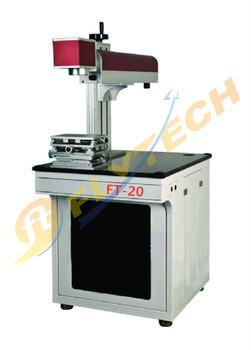 China Low cost fiber laser marking machine metal marking machine on sales for sale