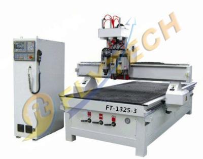 China Wood CNC Router machine with 3 heads ATC with hand wheels with air coolen spindle for sale