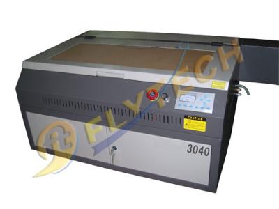 China tubo do laser da máquina de gravura with40w/60w do laser do portable 3040 à venda