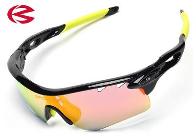 China Kundengebundene Verordnungs-Sport-Sonnenbrille polarisierte Radfahrengläser für Erwachsenen zu verkaufen