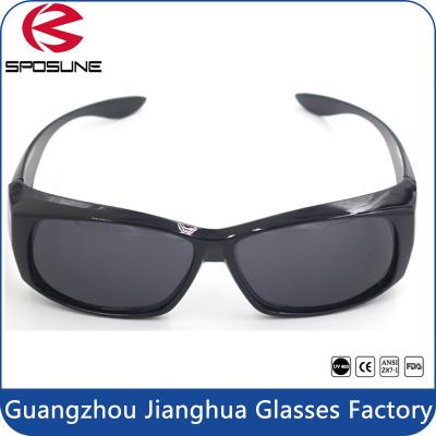 China Waterproof Dark Smoke Lens Fits Over Sunglasses Anti Glare Polarized CE Standard for sale