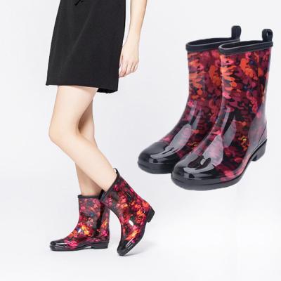 China Waterproof Premium Quality PVC Fashion Colorful Rain Boots For Women for sale