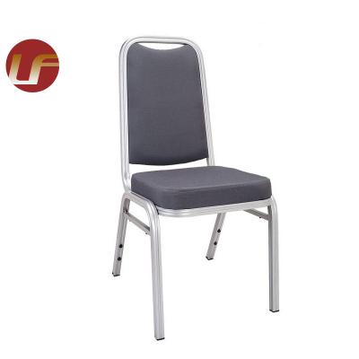 China Stackable capacity commerical hotel furniture cheap metal frame canvas cover banquet event chairs wedding party hotel chair Te koop