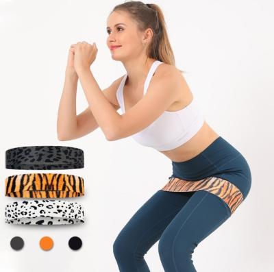 China Bodybuilding Fitness Fabric Leopard Print Exercise Fitness Hip Loop Booty Resistance Bands Set Custom Print for sale