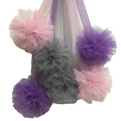 China 100% Large 25cm Mesh Pompom Gauze Ball For Party Kid Canopy Tent Wedding Party Handmade Decoration for sale