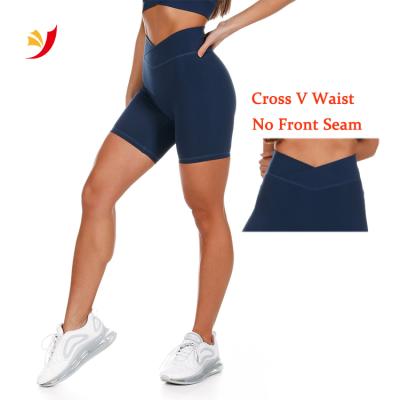 China New Breathable Women Sports Active Wear Shorts No Front Seam Bum Shorts Sets Cross Waist For Women for sale