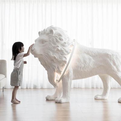 China Modern Nordic Villa Decoration Corner LED Floor Lamps Hotel Lobby Club Sculpture Animal Resin Lion Light for sale