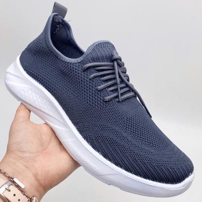 China 2022 Summer Sports Men's Shoes Damping for sale