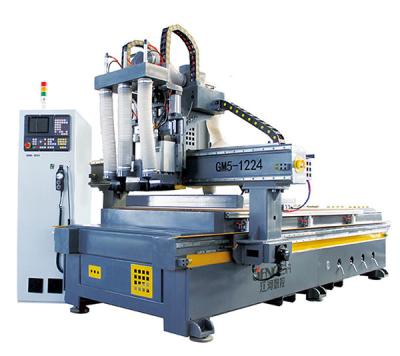 中国 Garment Shops GM5-1224 CNC Nesting Machining Center Nesting CNC Woodworking Machine X Y-axis Helical Gear and Rack, Screws Syntec z axis ball 販売のため