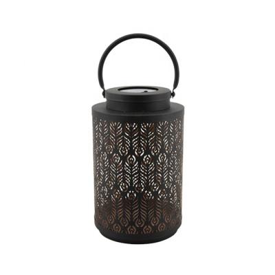 China Wholesale Home Decoration Black or Gold Outdoor Garden, Home and Stake Decorative Metal Decor Metal Lantern Lights Flickering Solar Lantern for sale