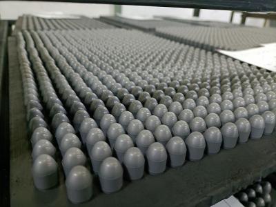 Chine Boutons de peu de perceuse de roche de carbure pour l'exploitation avec haut à hautes températures résistant à l'usure agglomérés à vendre