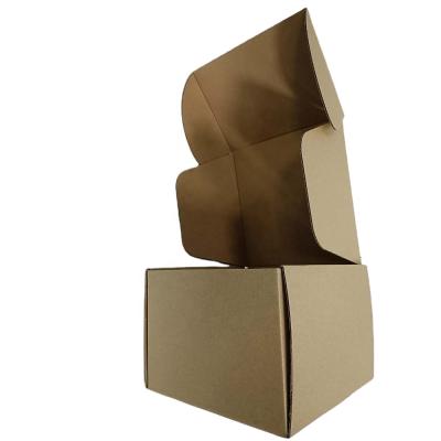 China Eco-friendly Recycled Materials Kraft Mailer Box Corrugated Cardboard Paper Packaging Mailing Box for sale