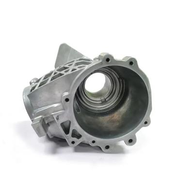China OEM Alta precisão de alumínio moldes de fundição a moagem de câmara fria de baixa pressão fundição a moagem de zinco / liga de alumínio peças de automóveis à venda