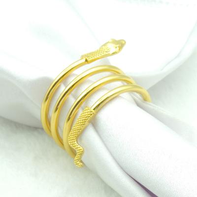 China Gold The Sustainable Banquet Top Wedding And Silver Exquisite Gold Snake Napkin Ring for sale