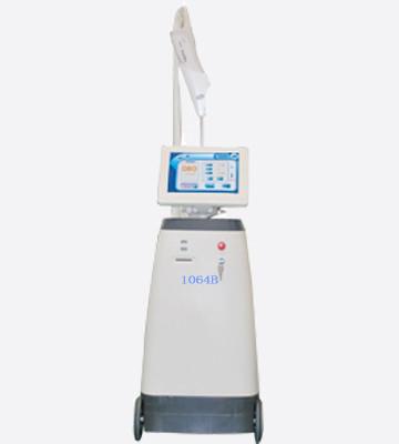 Chine Traitement médical de peau de laser de ND Yag, machine de beauté de l'épilation 1064nm à vendre