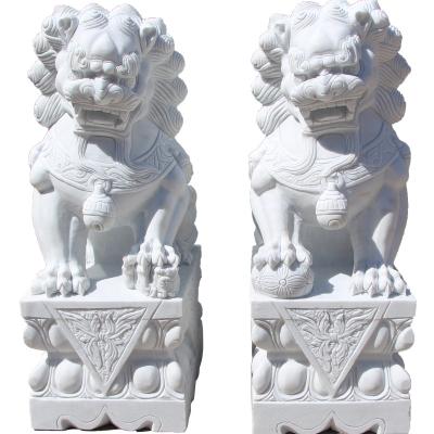 China Modern Stone Lion Stone Carving Hand Carved Design Classic Outdoor Stone Custom Animal Sculpture for sale