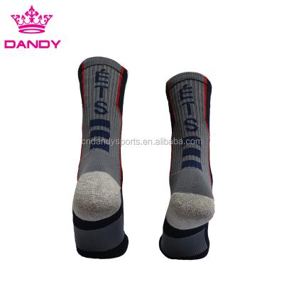 China Factory Custom Dandy Sports Logos Breathable Sports Socks Unisex Breathable Seamless Sports Socks for sale