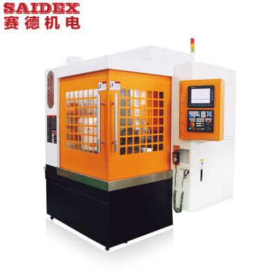 China De duurzame Acrylsnijmachine van 5.5KW CNC, Multifunctionele Plexiglascnc Machine Te koop