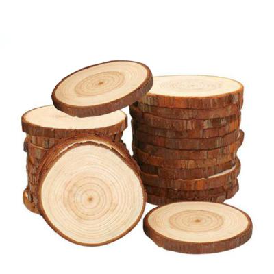 China Factory Direct Wooden Crafts Handmade Wood Crafts Round Board Painting Scrap Wood For Christmas Tree Decoration for sale