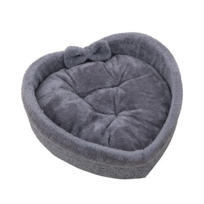 China Selling All-season Cat And Dog Plush Pet Breathable Warm Comfortable Heart-shaped Plush Pet Bed for sale