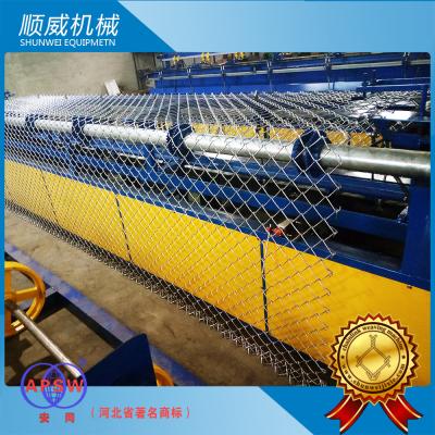 China Yellow Color Full Automatic Chain Link Fence Machine Curve Edge / Twist Edge for sale