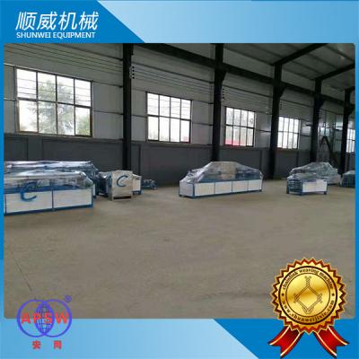 China 380V Voltage Chain Link Fence Weaving Machine electrical galvanized Surface treatment for sale