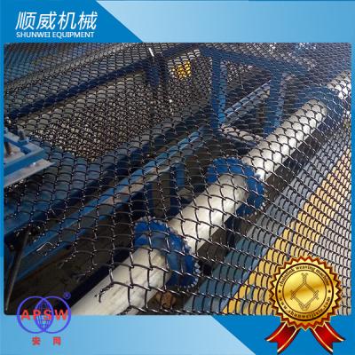 China PVC Wire Chain Link Fence Machine Twist Edge Lock Method , Chain Link Fence Equipment for sale