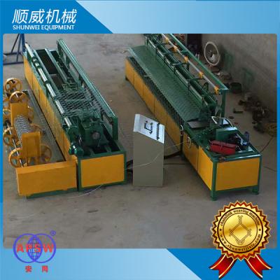 China Wire Mesh Weaving Machine 25mm - 100mm Weaving Opening PVC Coated Surface Treatment for sale