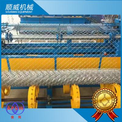 China Stainless Wire / Hot Dip Wire Chain Link Mesh Machine , Chain Link Wire Machine for sale