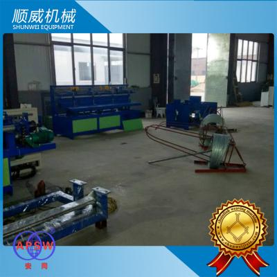 China Single Wire / Double Wire Automatic Chain Link Fencing Machine 2.5T Weight for sale