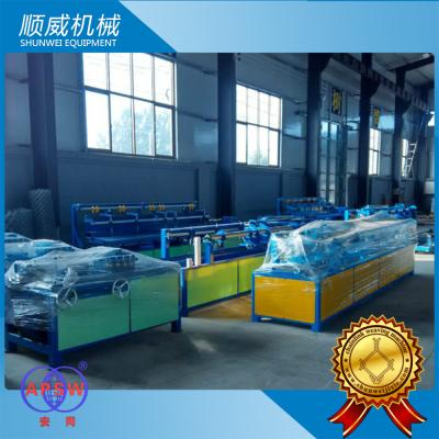 China Chain Link Fence Equipment , Chain Link Fence Machine Yellow / Green / Blue Color for sale