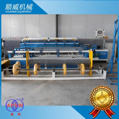 China 2 Meters Width PLC Control Chain Link Wire Machine Full Automatic for sale