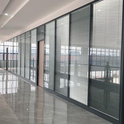 China Leisure facilities 100mm workshop office double-layer cavity transparent glass pane sound insulation movable partition wall for sale