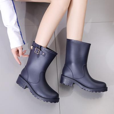 China Famous Brands Designer Luxury Waterproof Women's Boots Mid Heel Black Quality Ankle Boots for sale