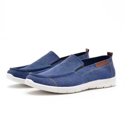 China Import Slip On Shoes Fashion Casual Slip On Shoes Canvas Cloth Shoes for sale