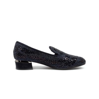 China Loafers Diamante-Encrusted Suede Lady Loafers Shoes 2020 for sale