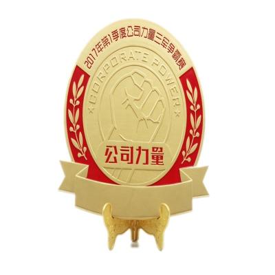 China China Factory Price Custom Logo Gold Plated Zinc Alloy Metal Award Trophy Good Quality for sale