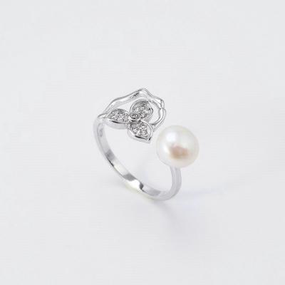 China Wholesale Fashion TRENDY 925 Sterling Silver Flower Charm Pearl Ring For Women for sale